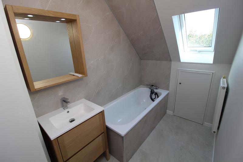 Maison - 93 m² - 7 pièces