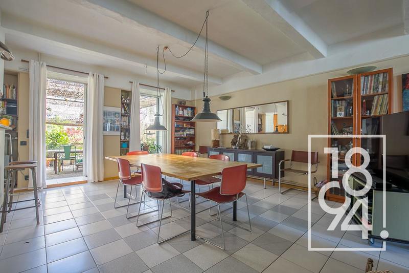 Duplex - 187 m² - 7 pièces