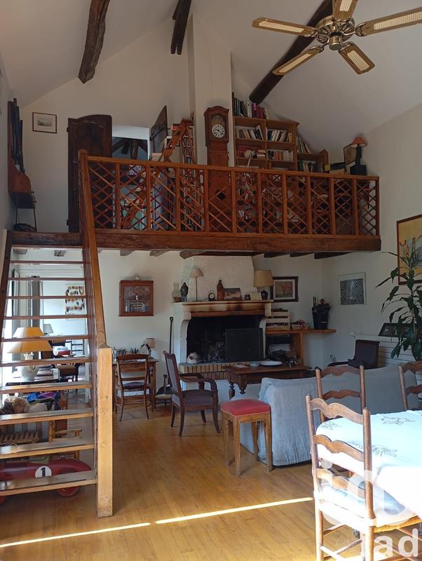 Maison - 304 m² - 12 pièces