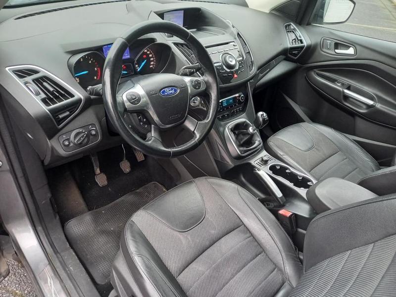 Ford Kuga 2.0 TDCi 140 Ch 4x2 Titanium - Garantie 3 Mois
