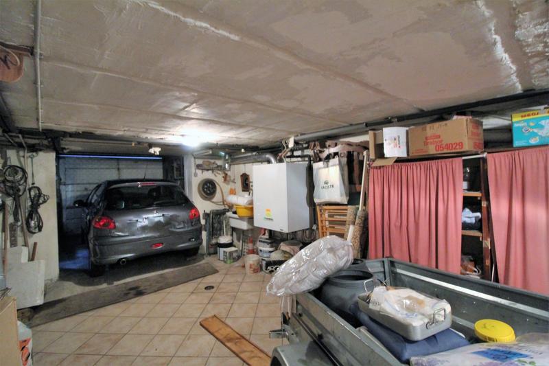 Maison - 92 m² - 5 pièces