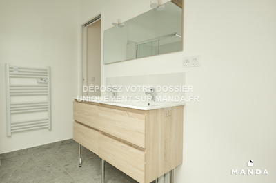 Chambre - 13 m² - 4 pièces