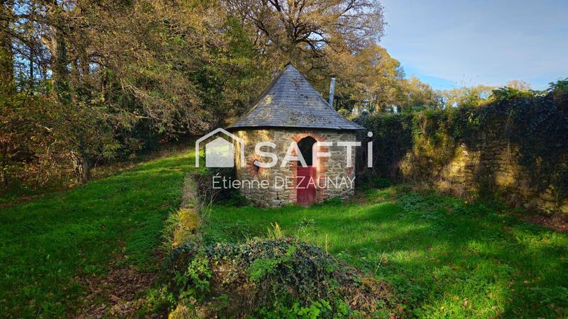 Propriété - 420 m² - 13 pièces