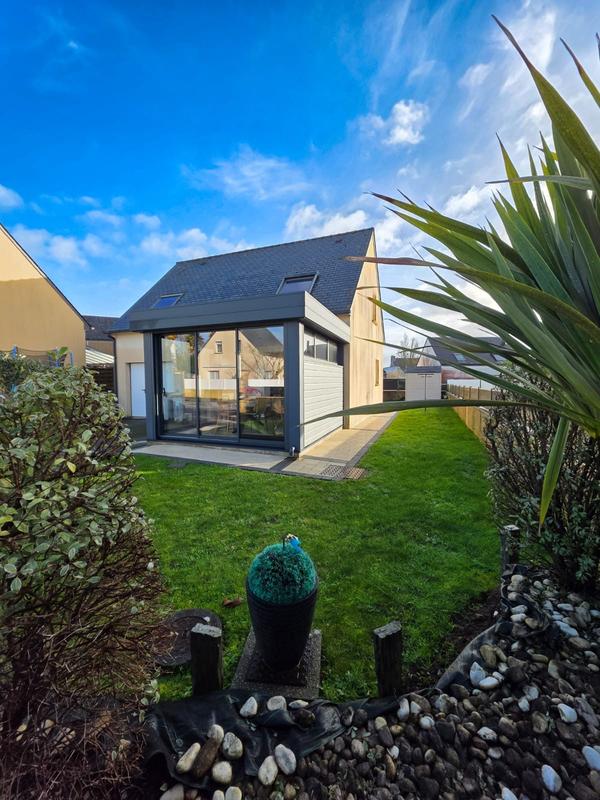 Maison contemporaine - 89 m² - 4 pièces