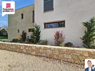 Maison - 117 m² - 4 pièces