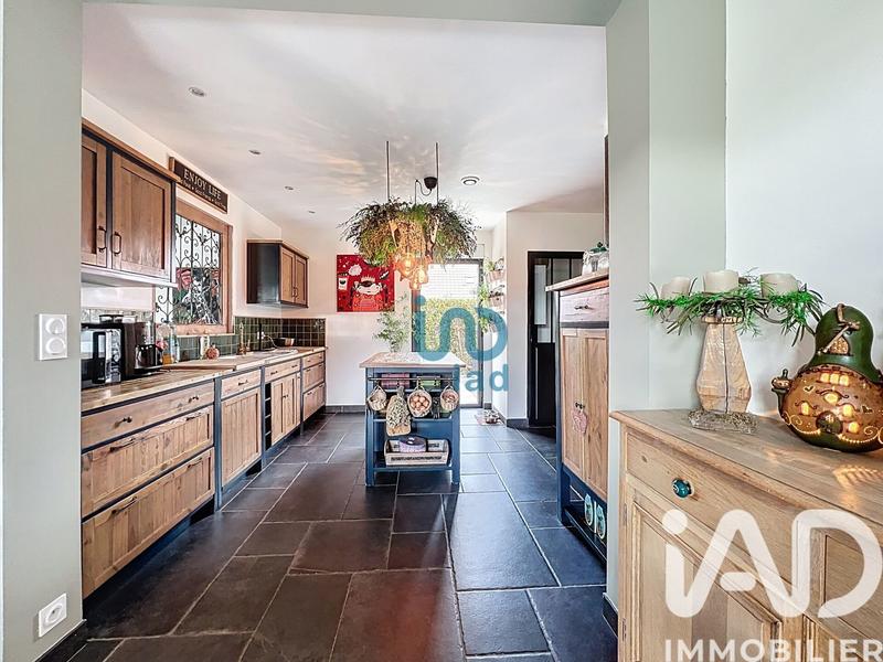 Maison - 175 m² - 8 pièces