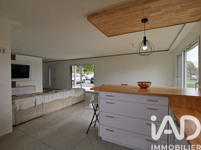 Maison - 142 m² - 5 pièces