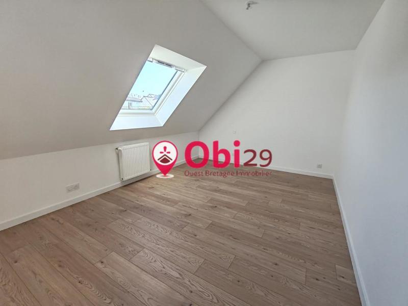 Maison - 121 m² - 5 pièces