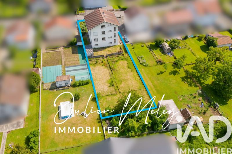 Maison - 185 m² - 10 pièces