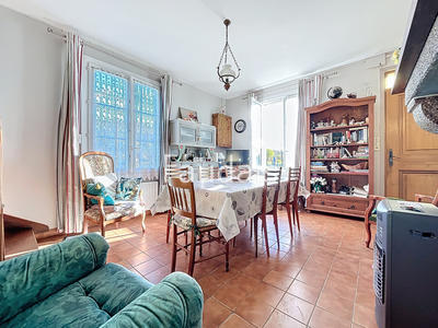 Maison - 80 m² - 4 pièces