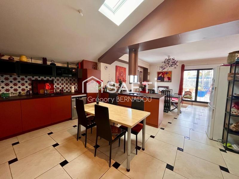 Appartement - 163 m² - 5 pièces
