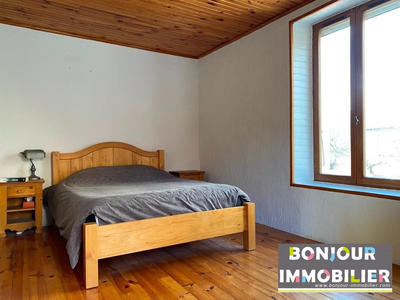 Maison - 84 m² - 5 pièces