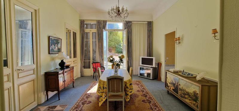 Appartement - 154 m² - 6 pièces