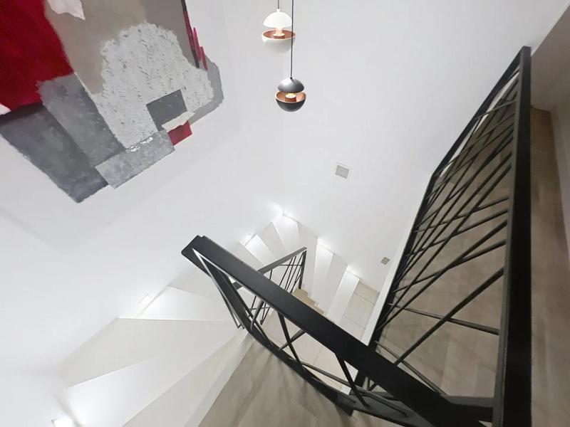 Villa - 212 m² - 8 pièces