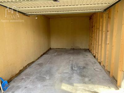 Garage - 16 m²