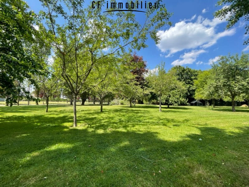 Maison - 210 m² - 7 pièces