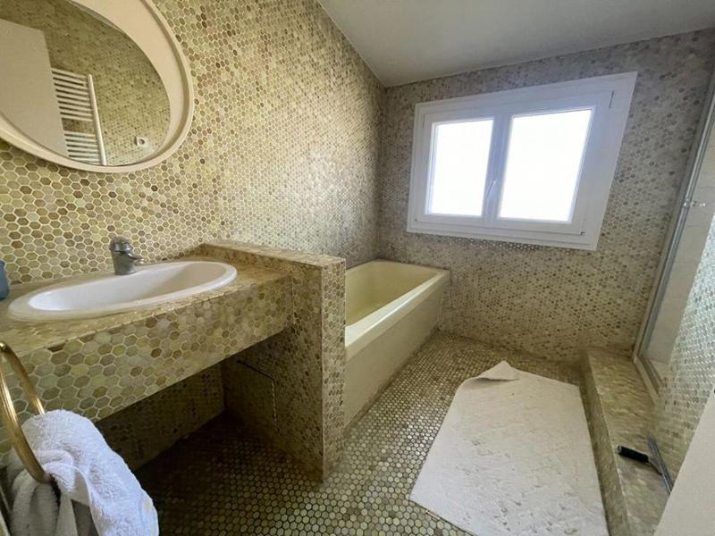 Maison - 133 m² - 7 pièces