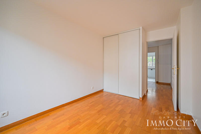 Appartement - 79 m² - 4 pièces