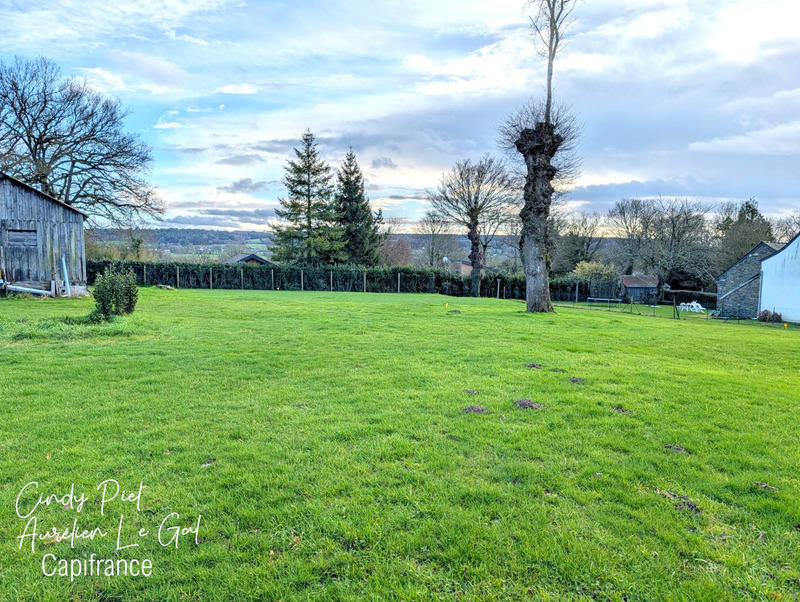 Terrain constructible - 692 m²