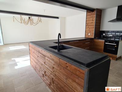 Appartement - 114 m² - 5 pièces