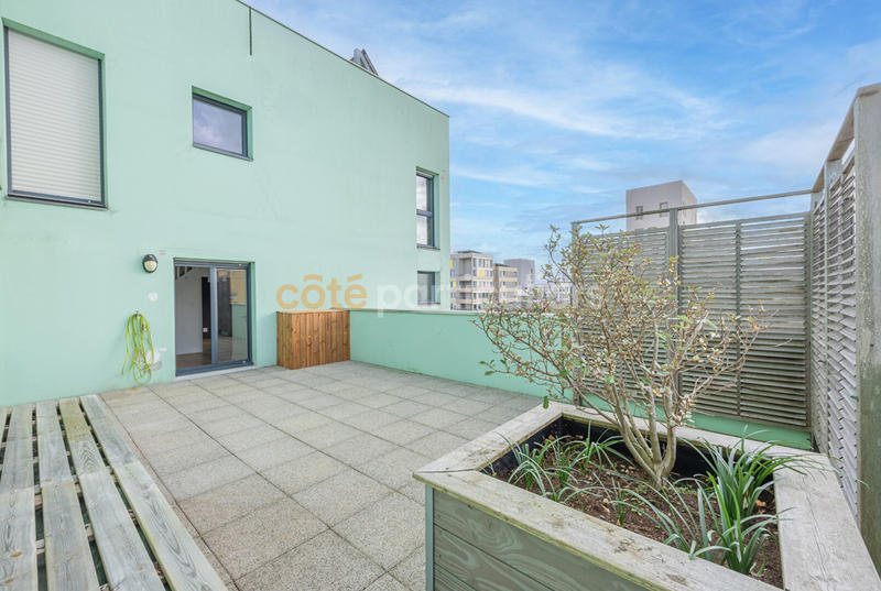 Appartement - 93 m² - 4 pièces