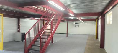 Local commercial - 380 m² - 2 pièces