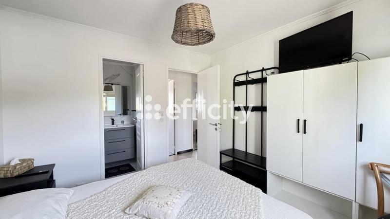 Maison - 151 m² - 5 pièces