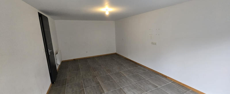 Loft - 153 m² - 5 pièces