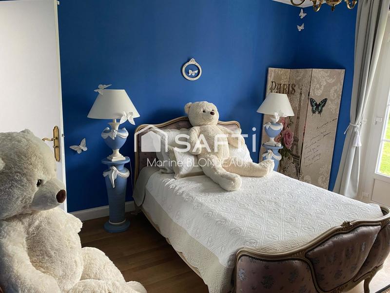 Maison - 357 m² - 7 pièces