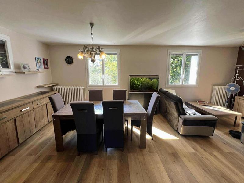 Maison - 80 m² - 5 pièces