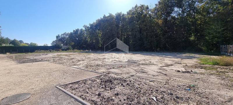 Terrain - 400 m²