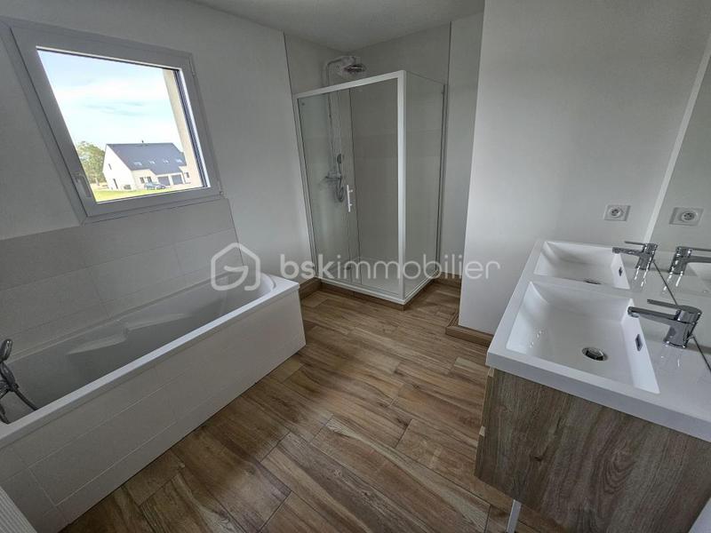 Maison - 123 m² - 6 pièces