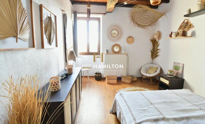 Propriété - 399 m² - 11 pièces