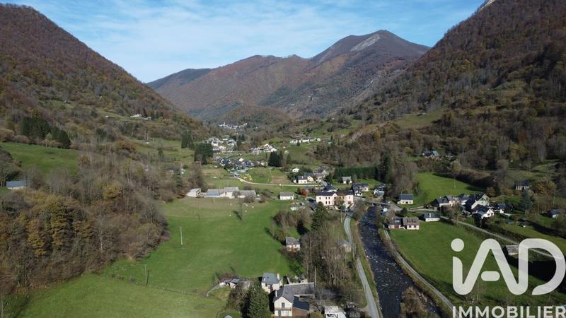 Maison - 300 m² - 15 pièces