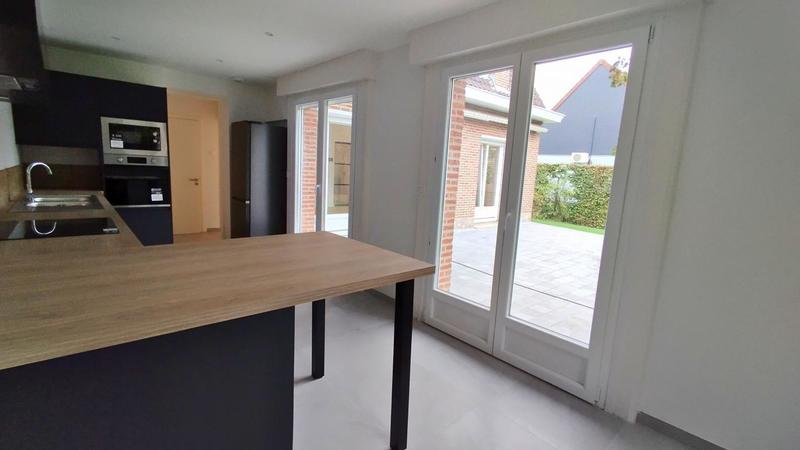 Maison - 168 m² - 6 pièces