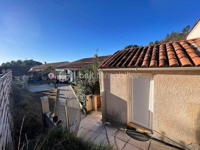 Villa - 200 m² - 10 pièces