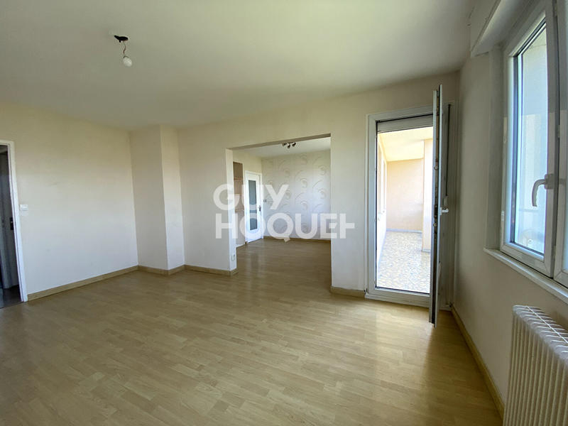 Appartement - 94 m² - 5 pièces