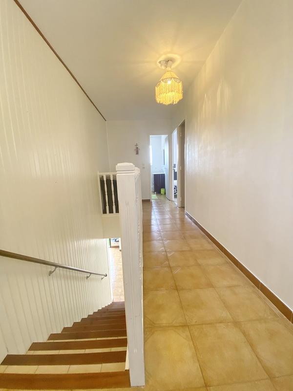 Villa - 210 m² - 8 pièces