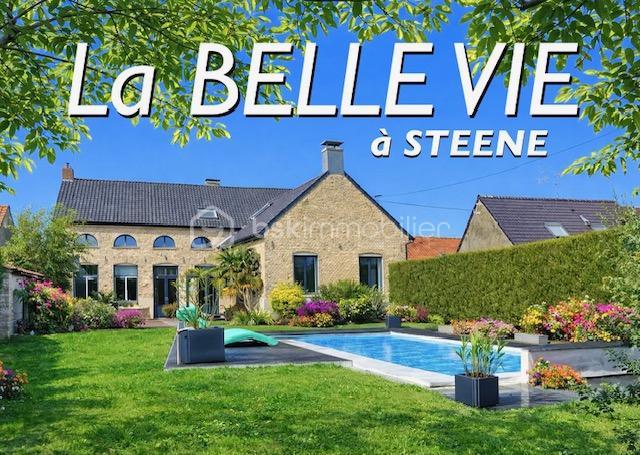 Maison - 270 m² - 7 pièces