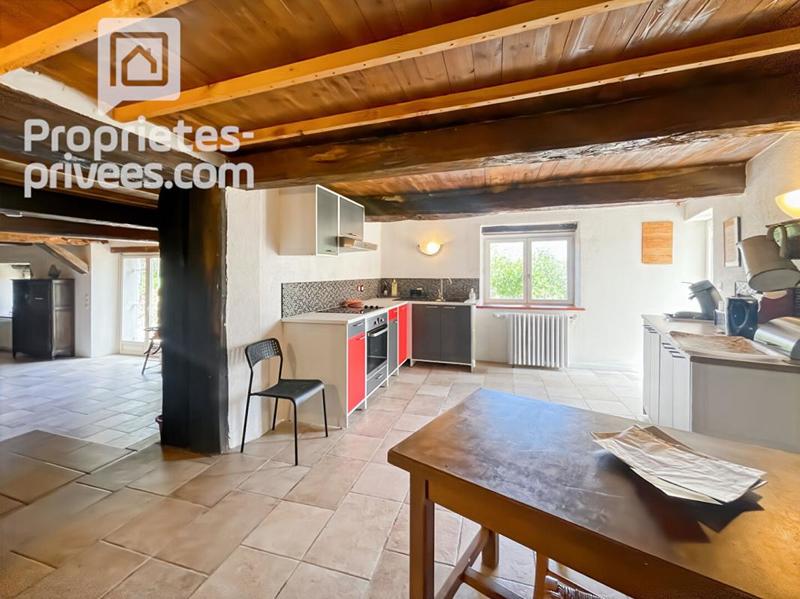 Maison - 320 m² - 9 pièces