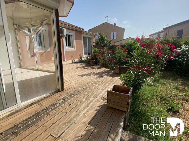 Villa - 90 m² - 4 pièces