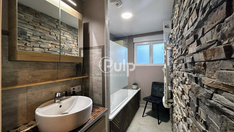 Maison de ville - 122 m² - 4 pièces