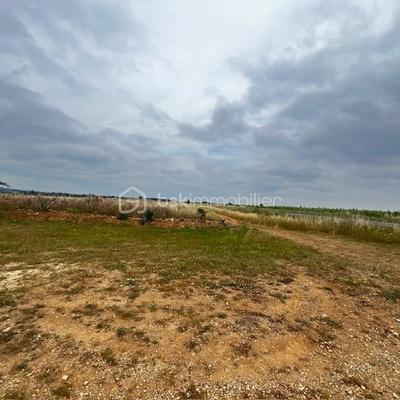 Terrain - 18 224 m²