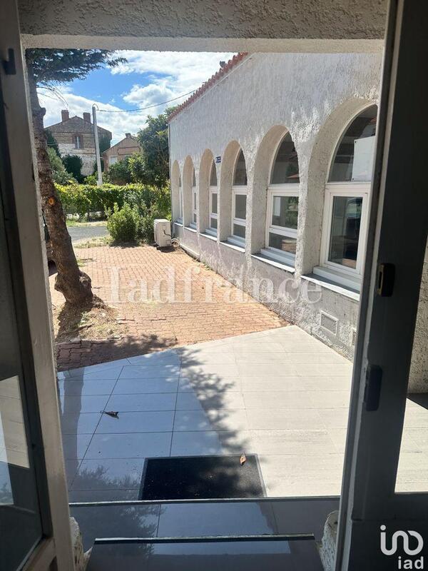 Local commercial - 330 m²