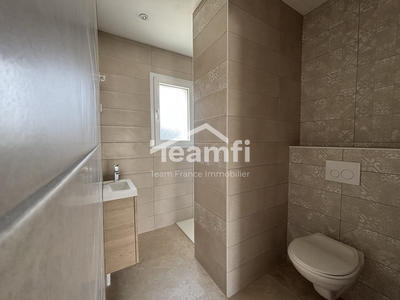 Maison contemporaine - 128 m² - 5 pièces