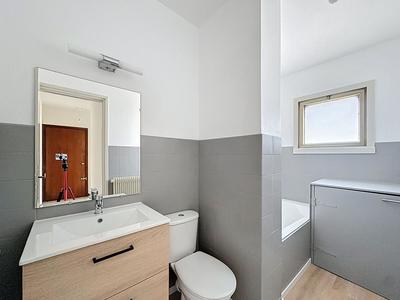 Studio - 28 m² - 1 pièce