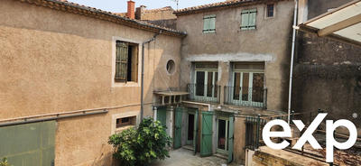 Maison - 255 m² - 9 pièces