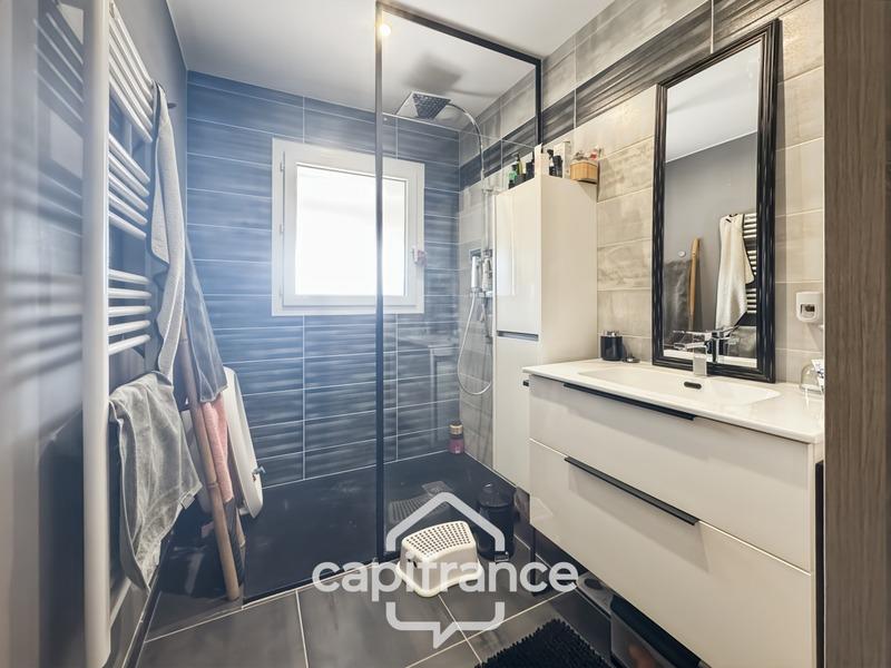 Maison - 74 m² - 4 pièces