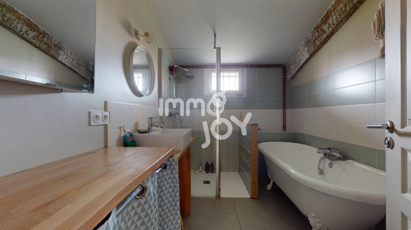 Maison - 124 m² - 5 pièces