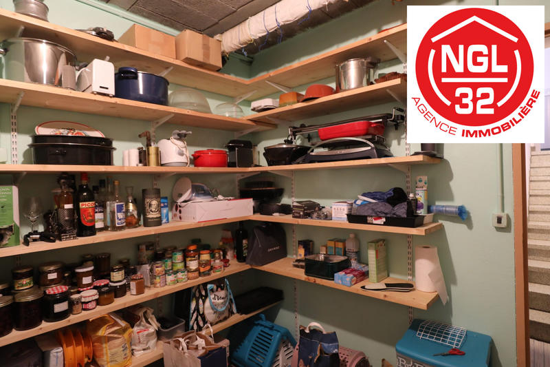 Villa - 100 m² - 5 pièces